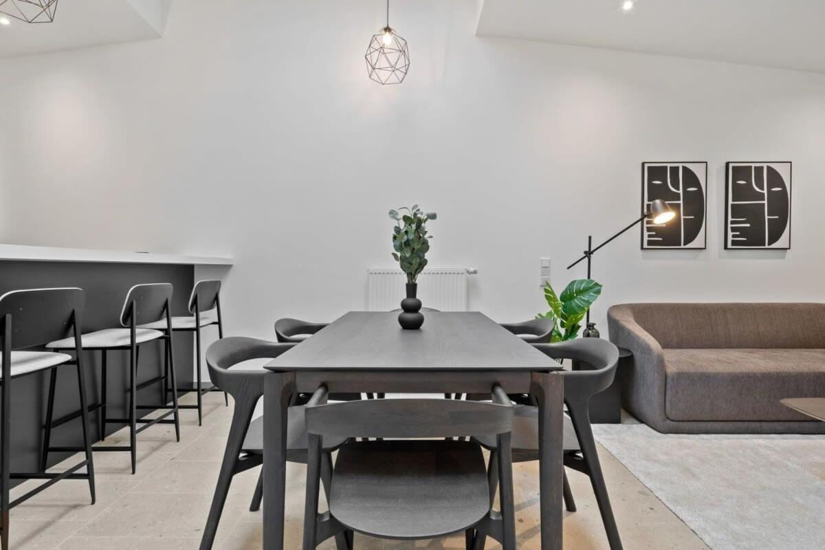 Apartmán Luxurious 2Br Apt With Balcony In Lucembursko Exteriér fotografie